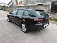 Usata Alfa Romeo 159 Distinctive 149 CV (109 kW) 2008 Grigio Station wagon