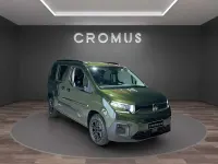 Nuova Citroën e-Berlingo 131 CV (96 kW) 2026 Sirka green Station wagon