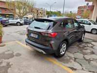 Begagnad Ford Kuga 120 HK (88 kW) 2022 Grå SUV