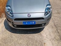 Usata Fiat Punto 77 CV (56 kW) 2014 Grigio Utilitaria