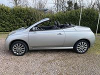 Usata Nissan Micra C+C Tekna 110 CV (80 kW) 2007 Argento Cabrio