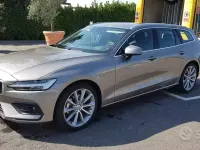 Usata Volvo V60 R-Design 190 CV (139 kW) 2019 Station wagon