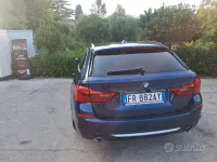Usata BMW 520 Luxury Line 190 CV (139 kW) 2018 Bluazzurro Station wagon