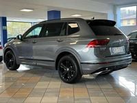 Usata VW Tiguan Allspace R-line 150 CV (110 kW) 2022 Grigio scuro SUV