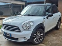 Usata Mini Countryman Business 110 CV (80 kW) 2014 Bianco SUV