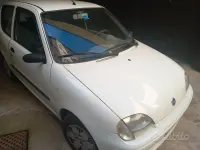 Usata Fiat Seicento Active 54 CV (39 kW) 2004 Bianco Utilitaria
