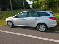 Usata Ford Focus 120 CV (88 kW) 2015 Grigio Station wagon
