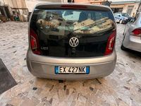 Usata VW up! Move 75 CV (55 kW) 2015 Grigio Utilitaria