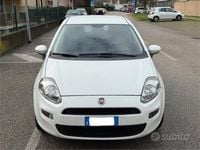 Usata Fiat Punto Street 69 CV (50 kW) 2017 Bianco Utilitaria