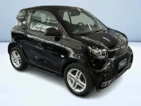 Usata Smart ForTwo Electric Drive Pure 41 kW (56 CV) 2023 Nero Coupé
