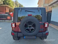 Usata Jeep Wrangler Sahara 177 CV (130 kW) 2008 Rosso SUV