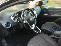 Usata Lancia Delta 120 CV (88 kW) 2011 Nero Utilitaria