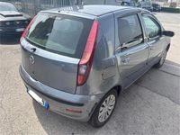 Usata Fiat Punto 60 CV (44 kW) 2005 Grigio Utilitaria