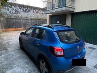 Usata Dacia Sandero Stepway 90 CV (66 kW) 2015 Blu Berlina