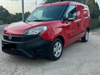 Usata Fiat Doblò 95 CV (69 kW) 2016 Rosso Monovolume