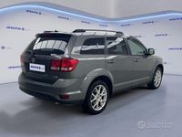 Usata Fiat Freemont Lounge 170 CV (125 kW) 2012 Grigio scuro SUV