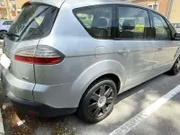 Usata Ford S-MAX S 160 CV (117 kW) 2004 Monovolume