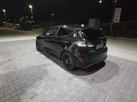 Usata Ford Fiesta ST-Line 120 CV (88 kW) 2017 Nero Berlina