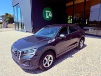 Usata Audi Q2 110 CV (80 kW) 2023 Grigio scuro SUV