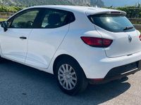 Second-hand Renault Clio IV 73 CP (53 kW) 2016 Alb Berlinǎ