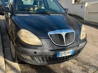 Usata Lancia Ypsilon 86 CV (63 kW) 2004 Nero Utilitaria