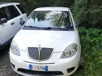 Usata Lancia Ypsilon 69 CV (50 kW) 2011 Bianco Utilitaria
