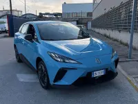 Usata MG MG4 EV 50 kW (69 CV) 2023 Blu/azzurro Utilitaria