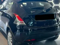 Usata Lancia Ypsilon Gold 69 CV (50 kW) 2016 Nero Utilitaria