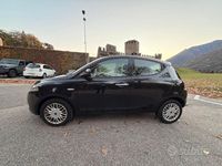 Usata Lancia Ypsilon 95 CV (69 kW) 2018 Nero Utilitaria