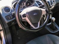Usata Ford Fiesta 60 CV (44 kW) 2009 Grigio Utilitaria