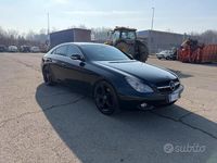 Usata Mercedes CLS500 305 CV (224 kW) 2005 Nero Berlina