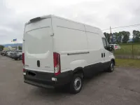 Usata Iveco Daily 116 CV (85 kW) 2020 Bianco Furgone