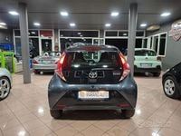 Usata Toyota Aygo 69 CV (50 kW) 2015 Grigio Utilitaria