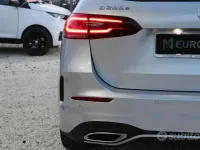 Usata Mercedes 200 163 CV (119 kW) 2019 Grigio Berlina