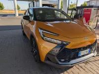 Usata Toyota C-HR Lounge 152 CV (111 kW) 2024 Arancione SUV