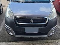 Gebraucht Peugeot Partner 120 PS (88 kW) 2015 Van / Kleinbus