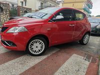 Usata Lancia Ypsilon 95 CV (69 kW) 2017 Rosso Utilitaria
