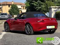 Usata Mazda MX5 Exceed 131 CV (96 kW) 2017 Rosso Cabrio
