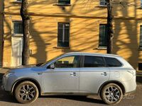 usata Mitsubishi Outlander P-HEV 2.0 Instyle 4wd