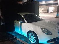 Usata Alfa Romeo Giulietta 105 CV (77 kW) 2011 Bianco Berlina