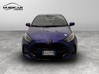 Usata Toyota Yaris Hybrid Lounge 131 CV (96 kW) 2024 Blu Berlina