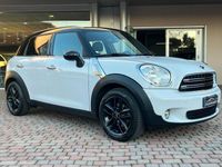 Usata Mini Cooper D Countryman Business 111 CV (81 kW) 2015 Bianco SUV