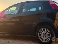 Usata Fiat Punto Active 60 CV (44 kW) 2009 Nero Utilitaria
