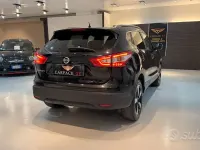 Usata Nissan Qashqai N-Connecta 110 CV (80 kW) 2017 Nero SUV