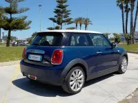 Usata Mini Cooper D 116 CV (85 kW) 2014 Blu Utilitaria