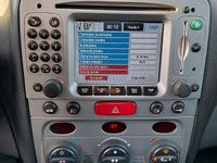 Usata Alfa Romeo 147 120 CV (88 kW) 2006 Grigio Utilitaria