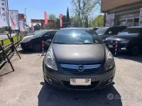 Usata Opel Corsa 75 CV (55 kW) 2011 Grigio Utilitaria