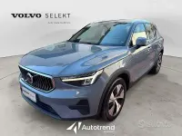 Usata Volvo XC40 Core 129 CV (94 kW) 2022 Grigio SUV