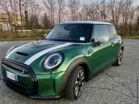 Usata Mini Cooper SE Essential 183 kW (250 CV) 2022 Utilitaria