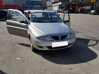 Usata Lancia Ypsilon 60 CV (44 kW) 2003 Grigio Utilitaria